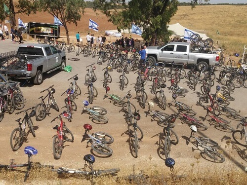 מצוק טיולי שטח